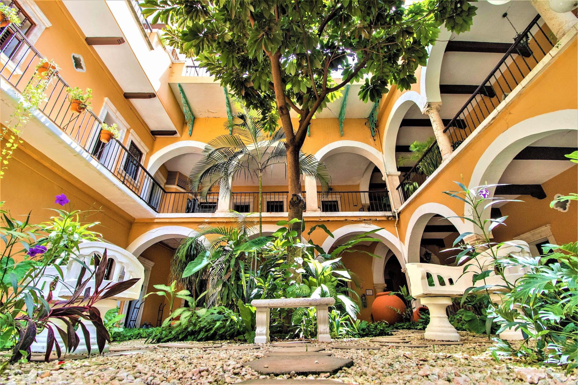 Hotel Caribe Merida Yucatan Esterno foto